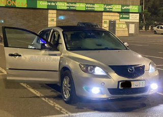 Mazda 3 Essence Manuelle 2004 à Safi