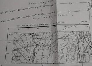 Terrain constructible de 3 852 m²-façade sur route