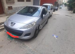 Peugeot 207 Diesel Manuelle 2010 à Tanger 