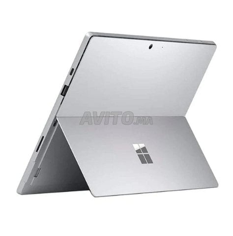  Microsoft Surface Pro 7 plus i5-11th Ram 16GB