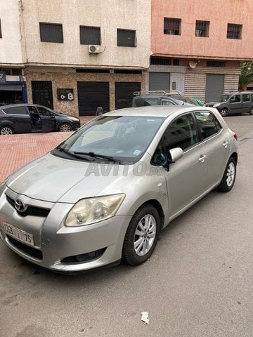 Toyota Auris Essence Manuelle 2010 à Casablanca