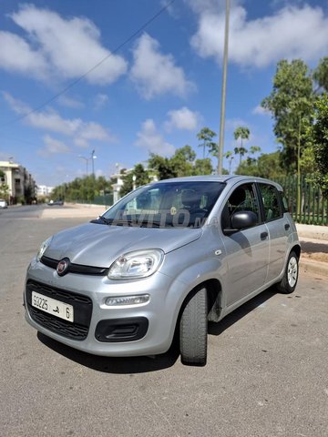 FIAT PANDA FAIBLE ET ÉCONOMIQUE 
