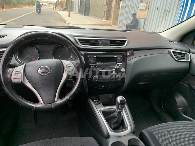 Nissan qashqai 2016
