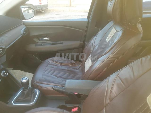 Dacia Logan Diesel Manuelle 2022 à Casablanca - 2