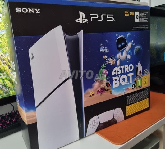 PS5 SLIM ASTRO BOT BUNDLE NEUF 1TB