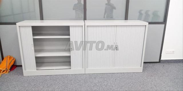 armoire métallique basse avec porte rideaux 📦  - 2