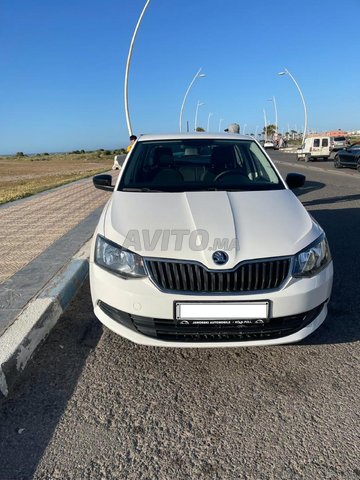 Skoda Fabia Essence Manuelle 2017 à El Jadida