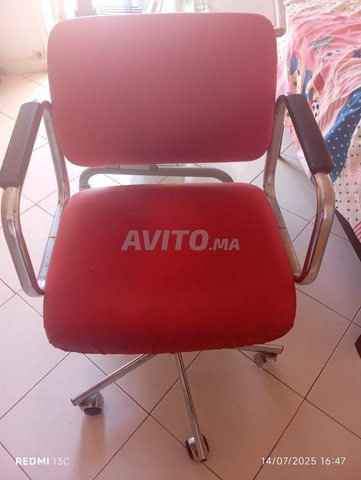 chaise plus bureau à vendre 
