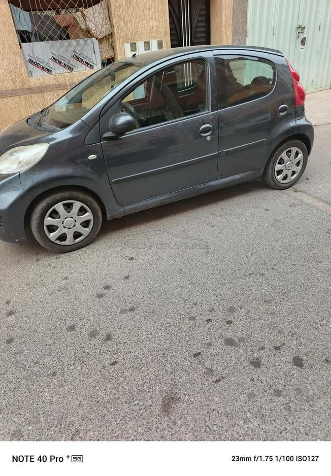 Peugeot 107 Essence Manuelle 2012 à Benslimane