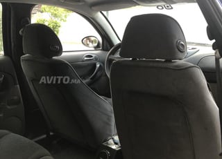 Alfa Romeo 147 Essence Manuelle 2004 à Rabat