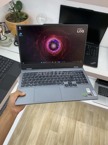 Lenovo LOQ  Ryzen 5 7235HS  RTX 3050 6GB Vram 