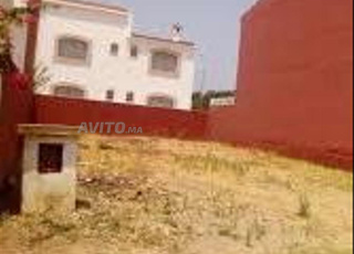 Terrain titré à vendre 450m² quartier Soleil