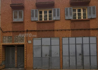 تجزئة لبنى الخميسات