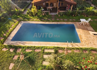 Une belle ferme avec piscine pour toute tranquillité