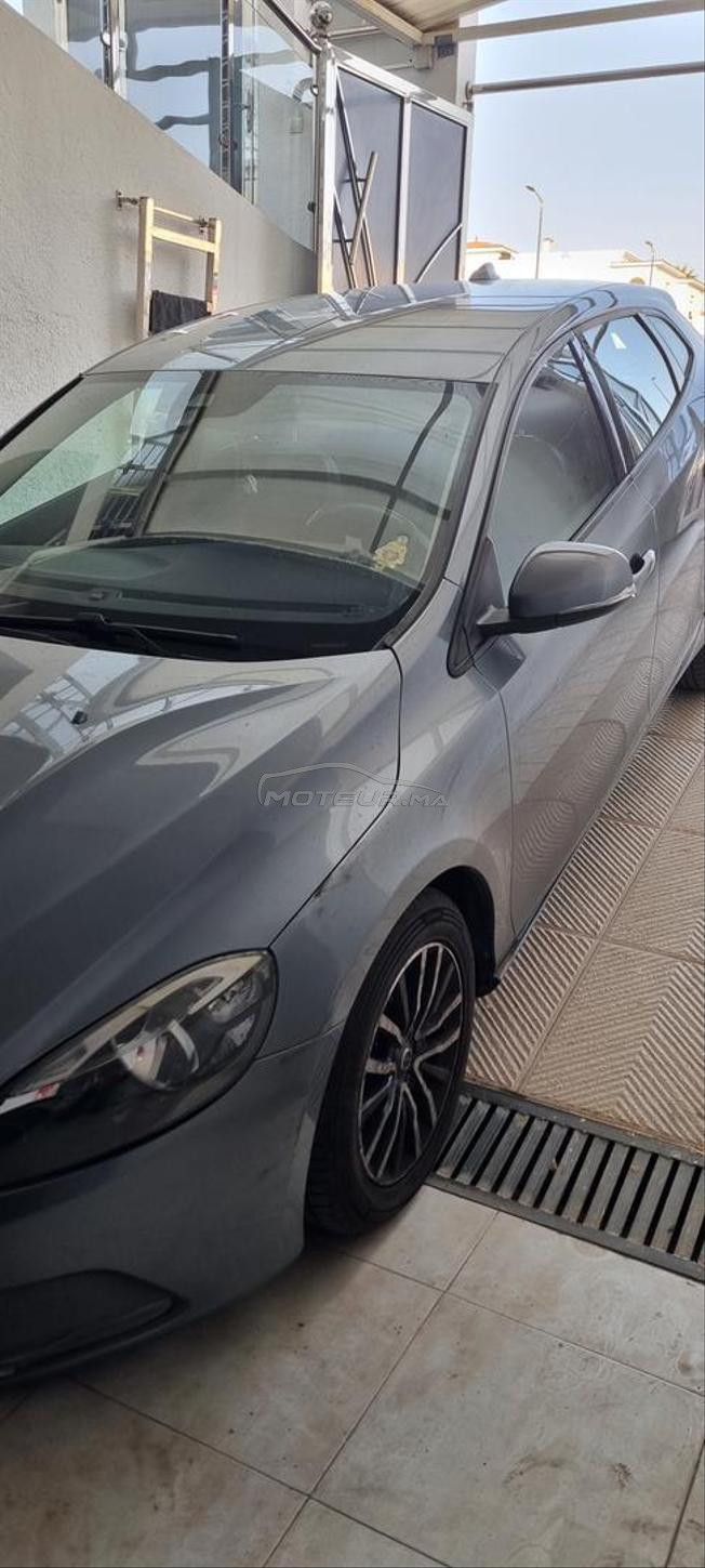 Volvo V40 Diesel Automatique 2017