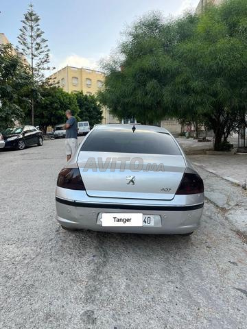 peugeot 407 à tanger - 2