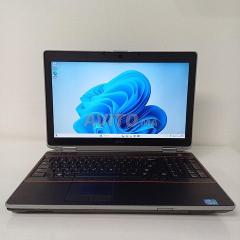 Dell i5 Ram 8 Disc 256 SSD écran 15 