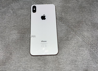 iphone x max a vendre bon etat