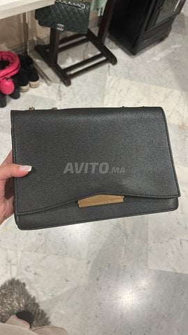 sac charles and keith a vendre authentique