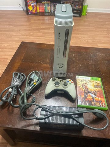 Xbox 360 fat bla manetat