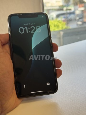 iphone 11 officiel 128 gb 86 etat de batterie 