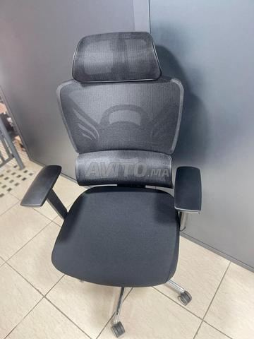 هل تعاني من آلام الظهر بسبب الجلوس الطويل