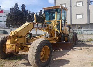 Niveleuse caterpillar 140G