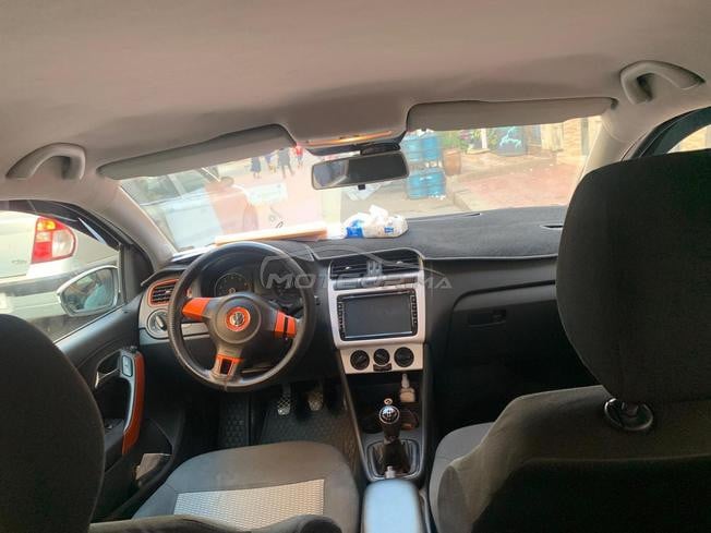Volkswagen Polo Essence Manuelle 2013 à Casablanca