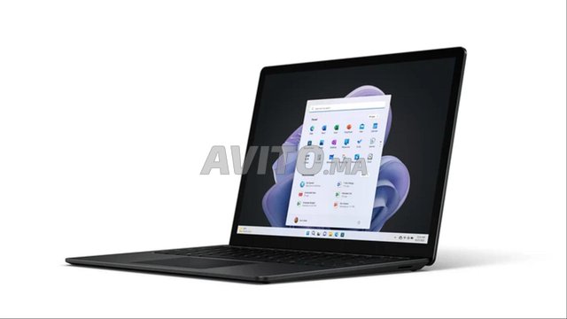 Microsoft Surface Laptop 3 i5-1035g7 256GB SSD 8GB