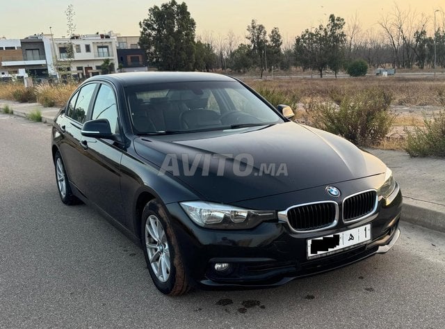 BMW Série 3 Diesel Automatique 2016 à Bouskoura