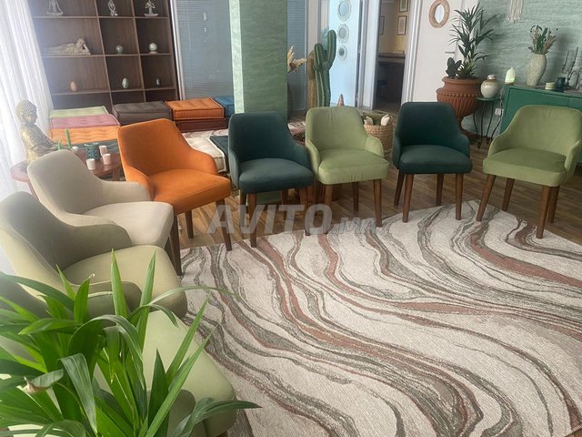 Lot de 18 chaises design - Au choix
