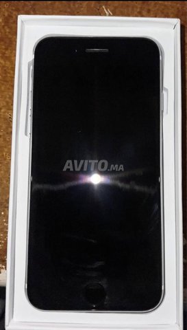 Iphone se 2020 98 battery 128 gb