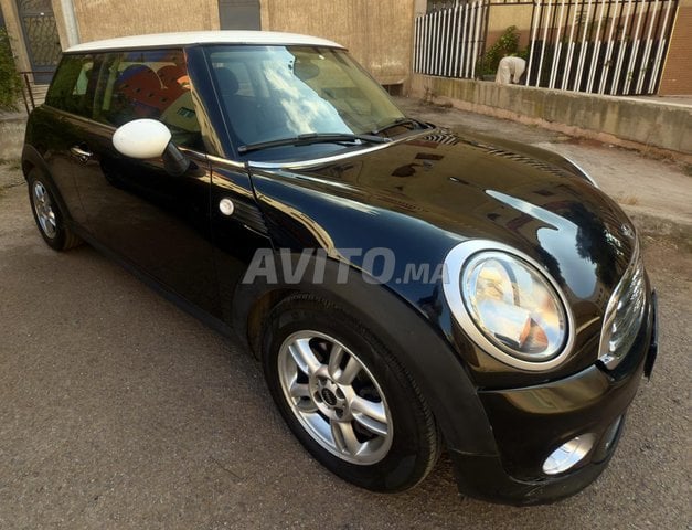 mini cooper automatique essence