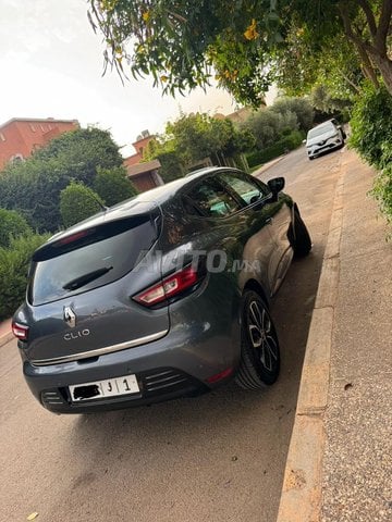 Clio 4 automatique Diesel 