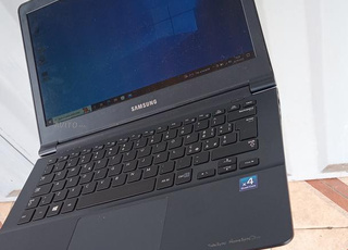 pc portable Samsung slim 