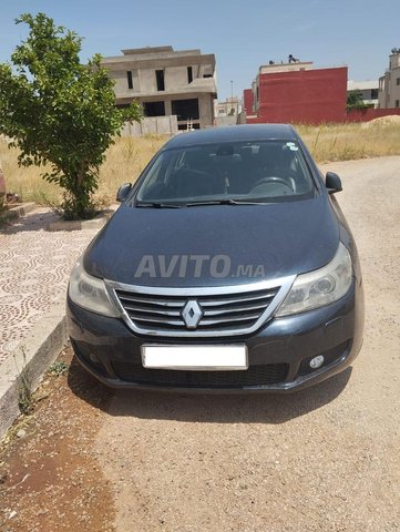 Renault Latitude Diesel Manuelle 2010 à Casablanca