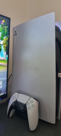 Ps5 très bonne état avec une manette 