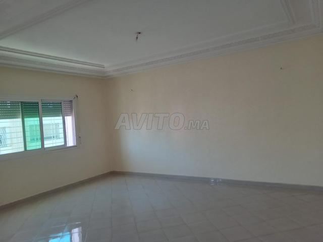 Appartement à vendre 136 m² à HAY AZHAR Fès