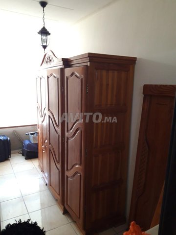 Placard de cedre (Mario diyal larz)  a vendre