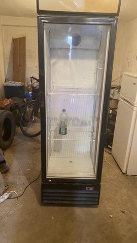 refrigirateur pour boutique en bon etat