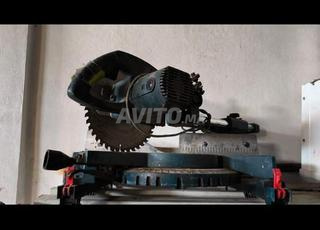 scie circulaire en très bon état 