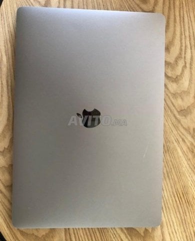 Macbook Pro 15 pouces Touche Bar