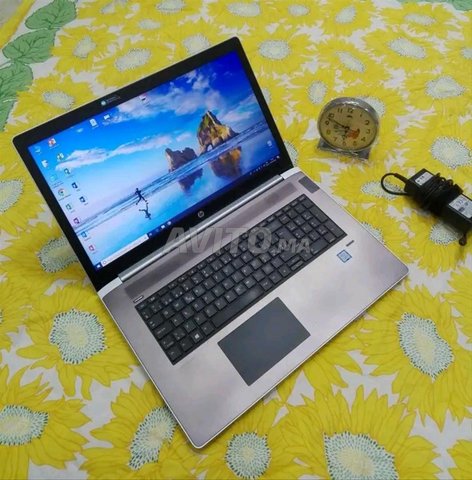 Hp i5 8eme Double Graphique Ram 8 Disc 256 SSD 