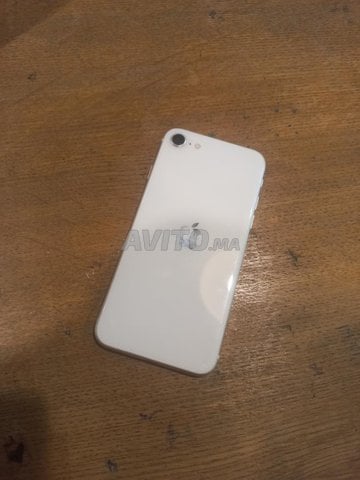 iphone se 2eme generation 2022 