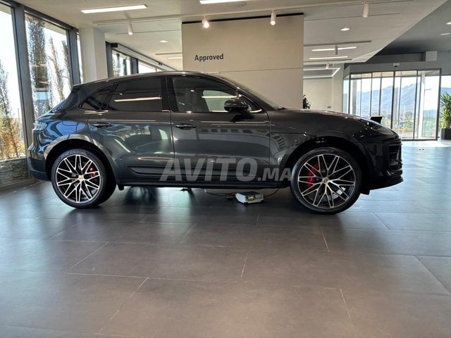PORSCHE MACAN S ESSENCE 
