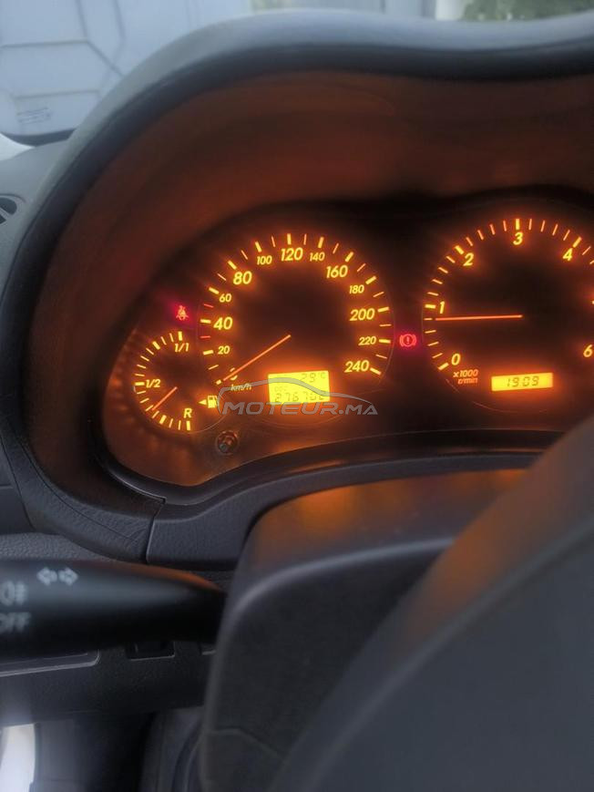 Toyota Avensis Diesel Manuelle 2005 à Al Hoceima