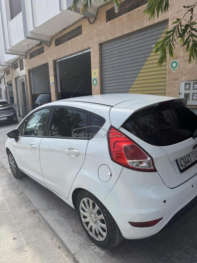 Ford fiesta très bonne état
