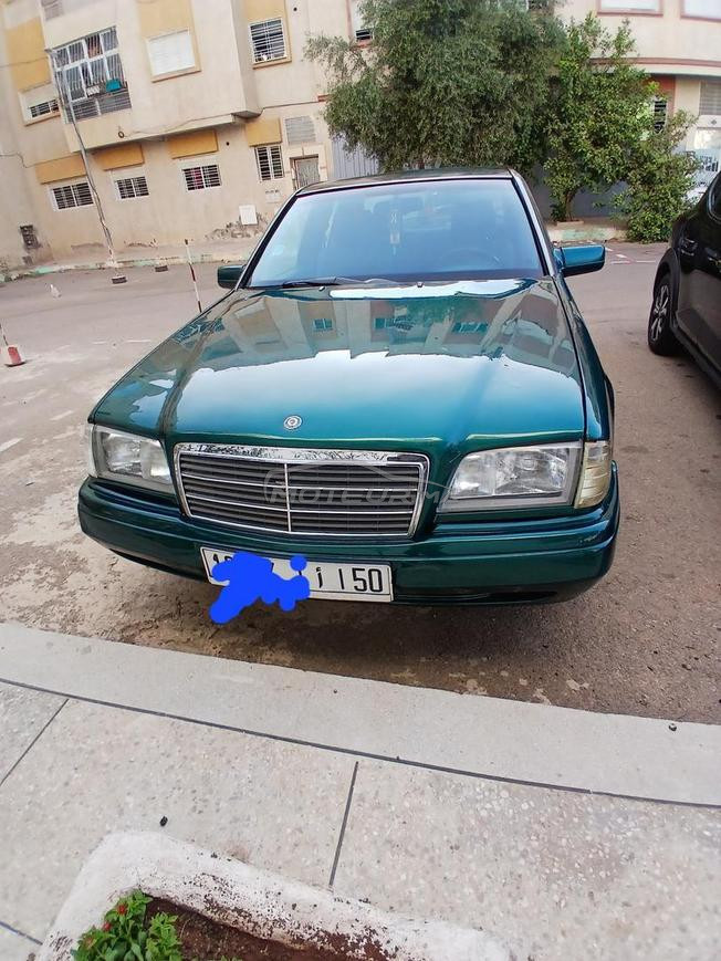 Mercedes-Benz 220 Diesel Manuelle 1996 à Fès