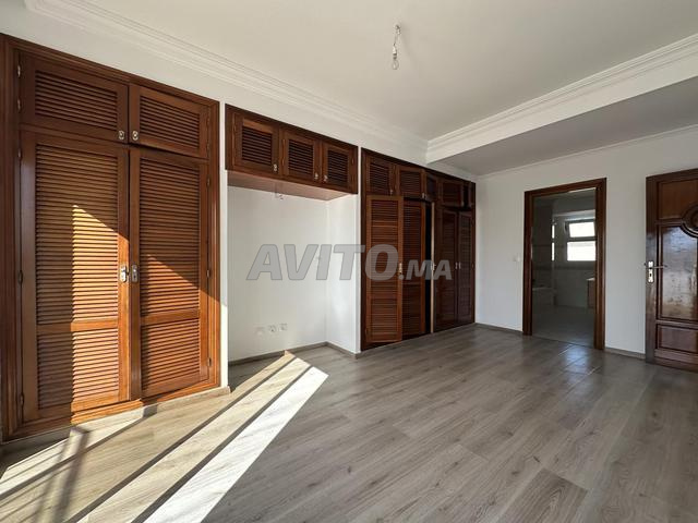 Appartement à louer 150 m² à Rabat - 2