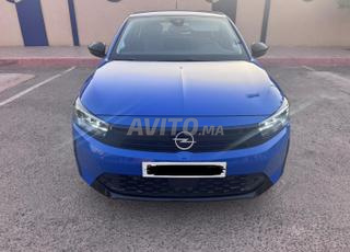 أوبل كورسا إيسنس مانيوال 2024 في مراكش